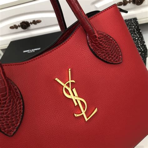 Results for yves saint laurent handbags 